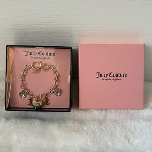 Juicy Couture Y2K Style Gold Tone Link Chain Heart Charm Toggle Bracelet